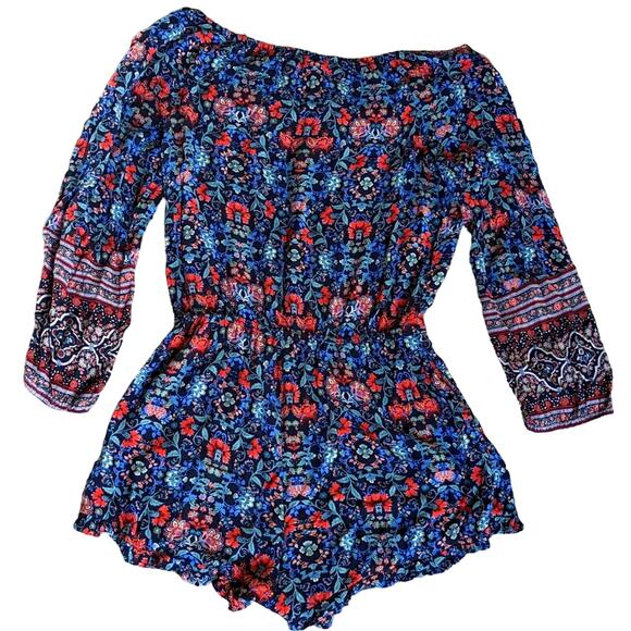 American Eagle Outfitters Off The Shoulder Floral Boho Keyhole Romper - Picture 2 of 6